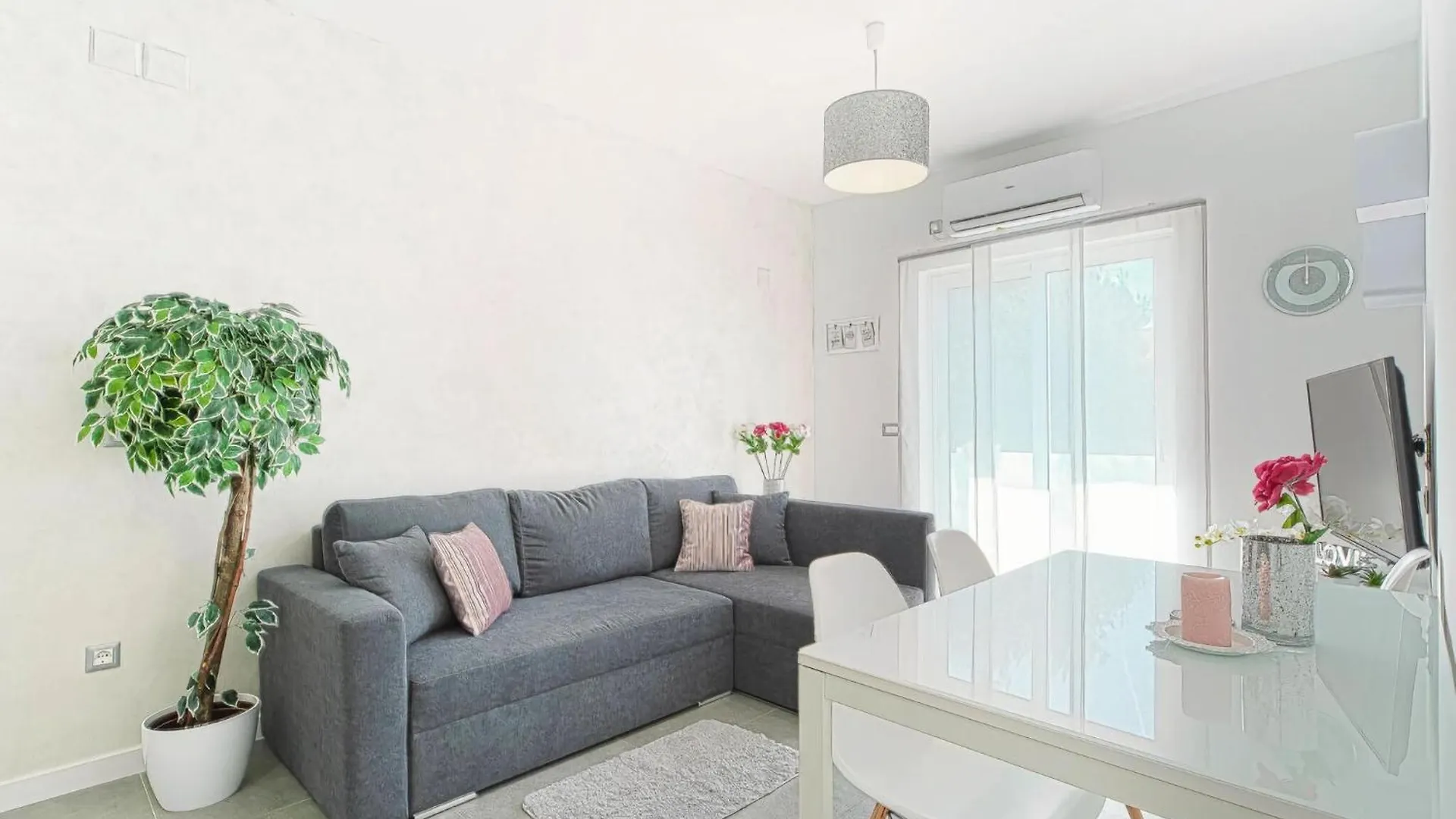 Cosy Apartment In Pag Pag Town